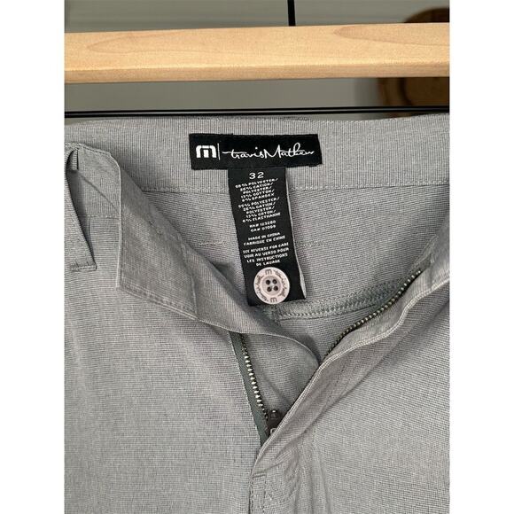 Travis Mathew Men's Chino Pants Gray Size 32 Straight Leg Casual Twill - Picture 3 of 3